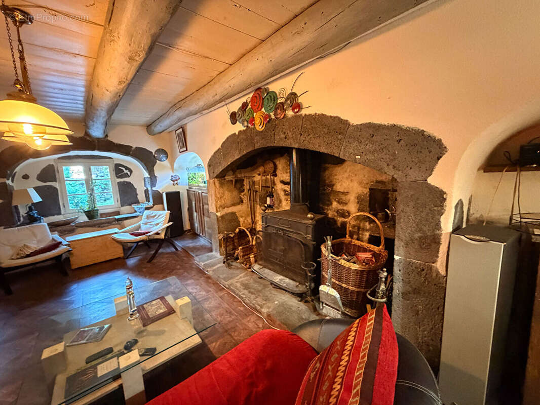 Maison à BLESLE