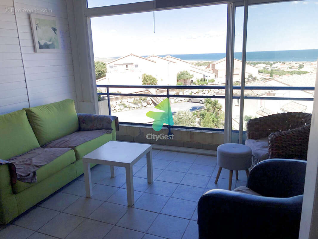 Appartement à FLEURY