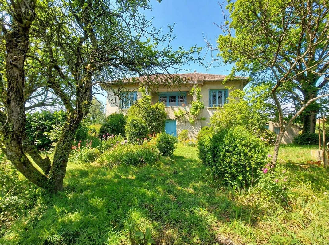 Maison à MONTBRISON