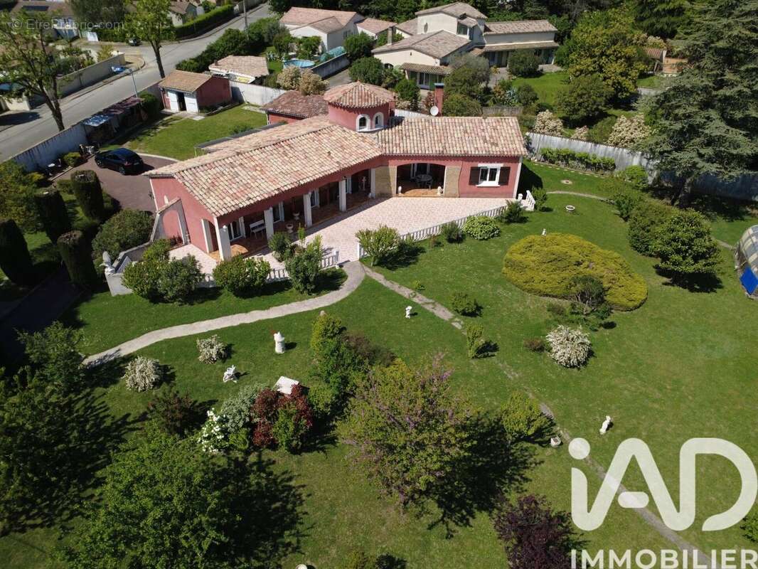 Photo 2 - Maison à LIVRON-SUR-DROME