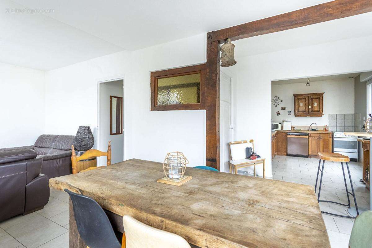 Maison et entrepôt Mennetou Sur Cher 5 pièces 117 m2 - photo 3