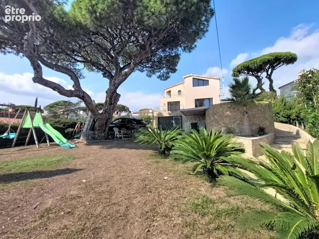 Photo Maison à Cannes au prix de 1 280 000€