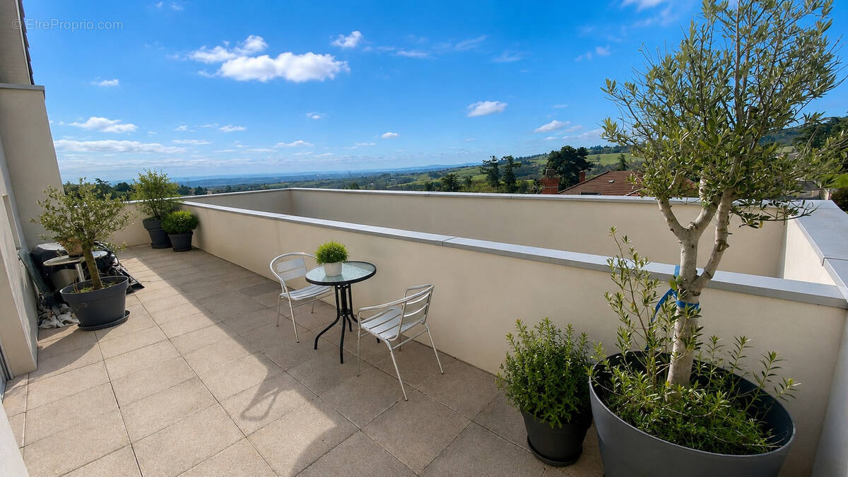 Appartement à MARCY-L'ETOILE