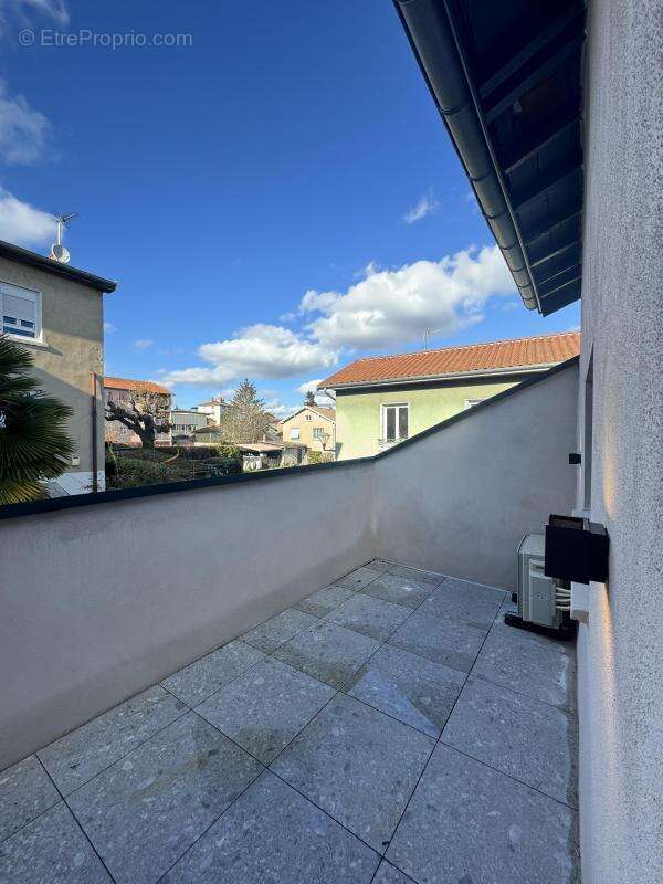 Maison 5 pièces Saint Didier au Mont d'Or - 750000 € - photo 2