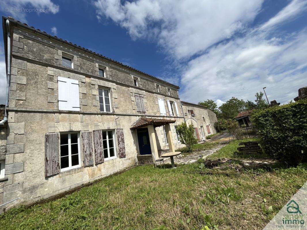 Maison à VERDILLE