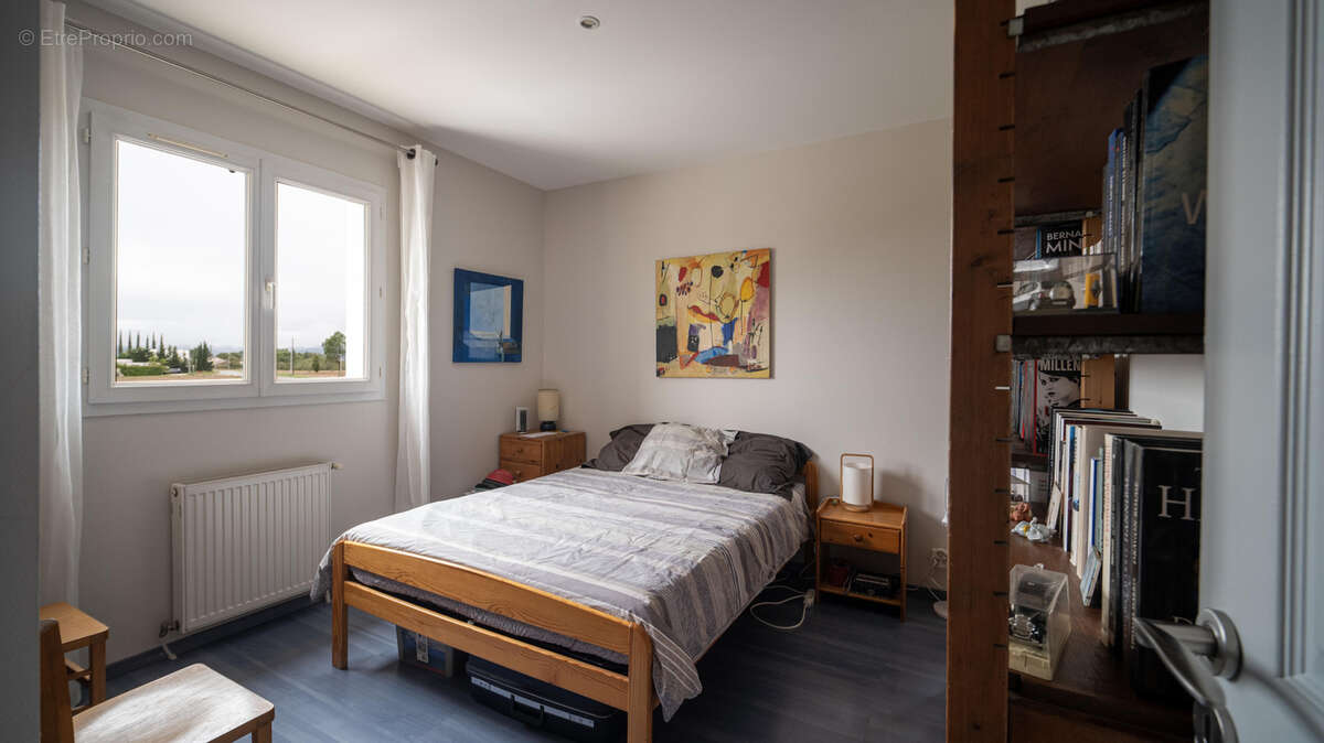 Maison à MONTELIMAR