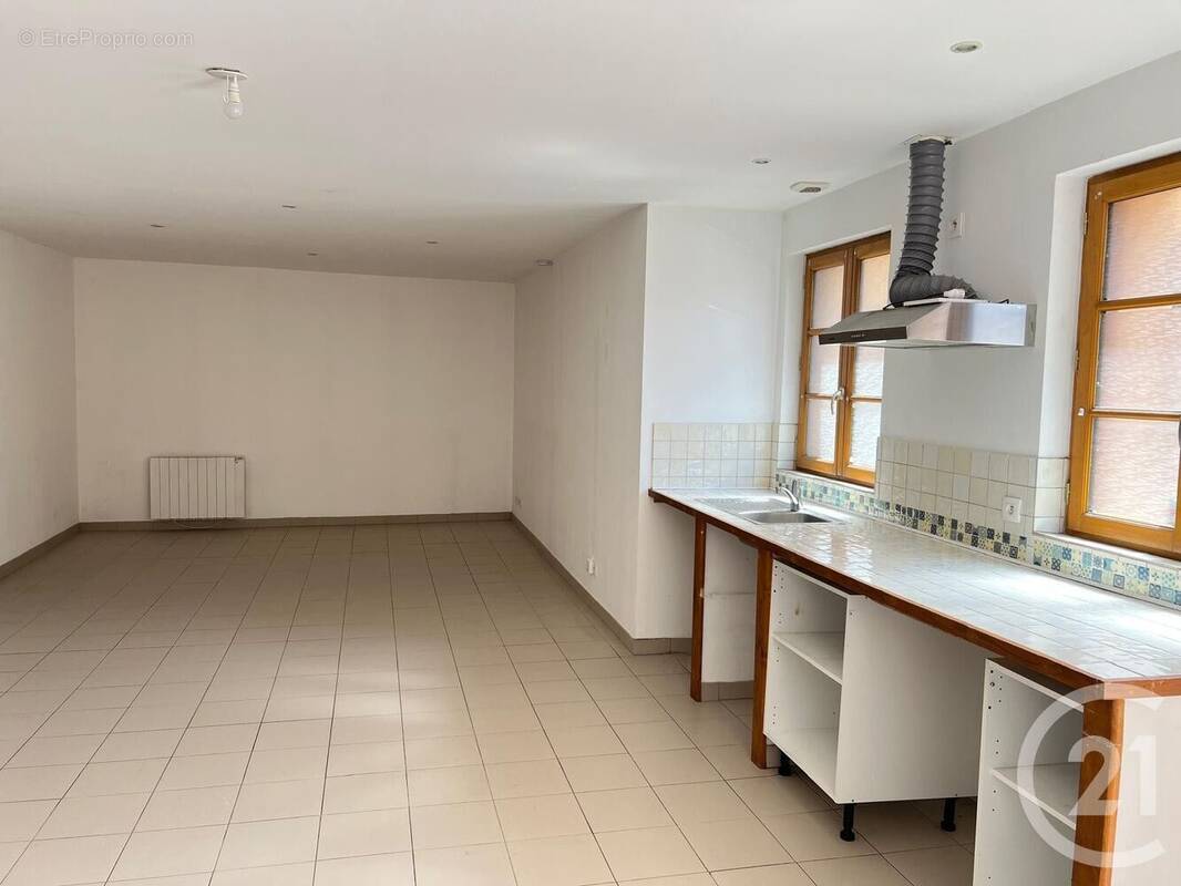 Appartement à HOUDAN