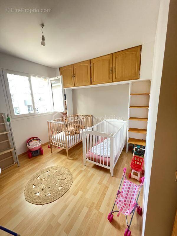 Maison à VARENNES-SUR-SEINE