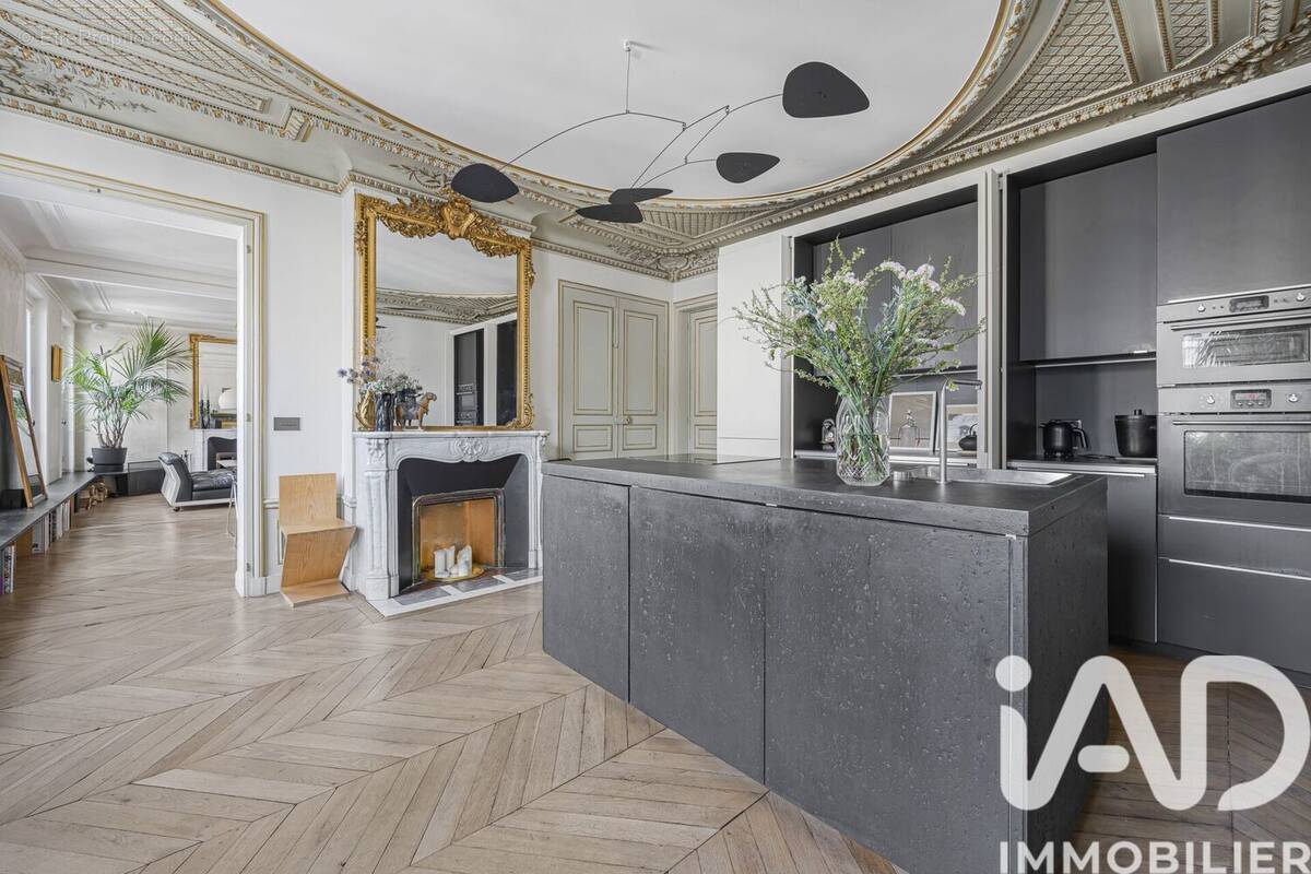 Photo 1 - Appartement à PARIS-10E