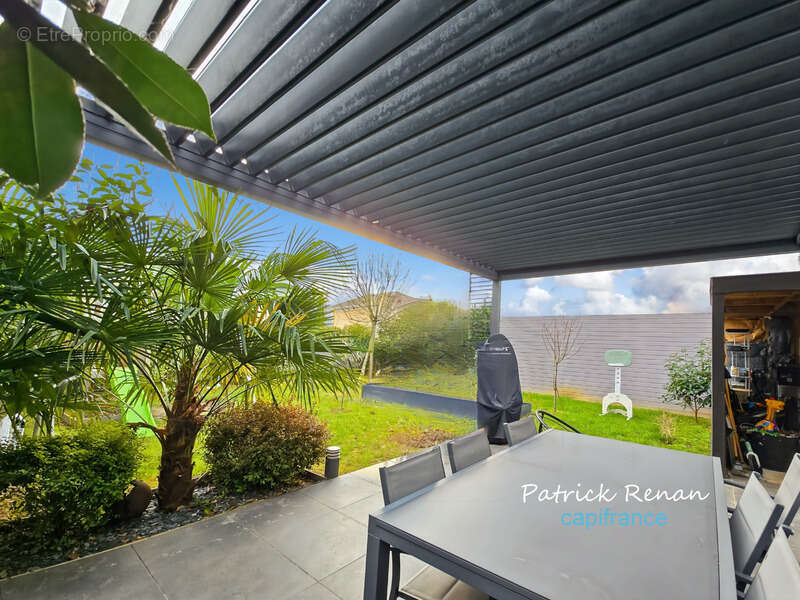 Maison à VILLEPREUX