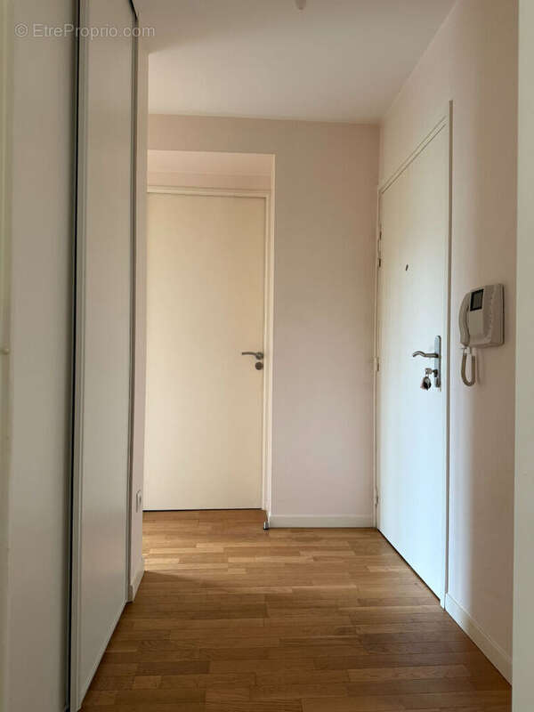 Appartement à CHILLY-MAZARIN