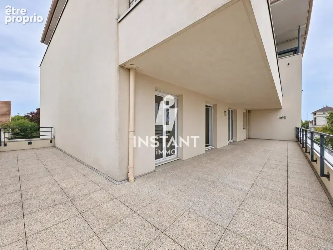 Savigny-le-temple - 3 pièces 63 m² - terrasse d'angle 52 - photo 9