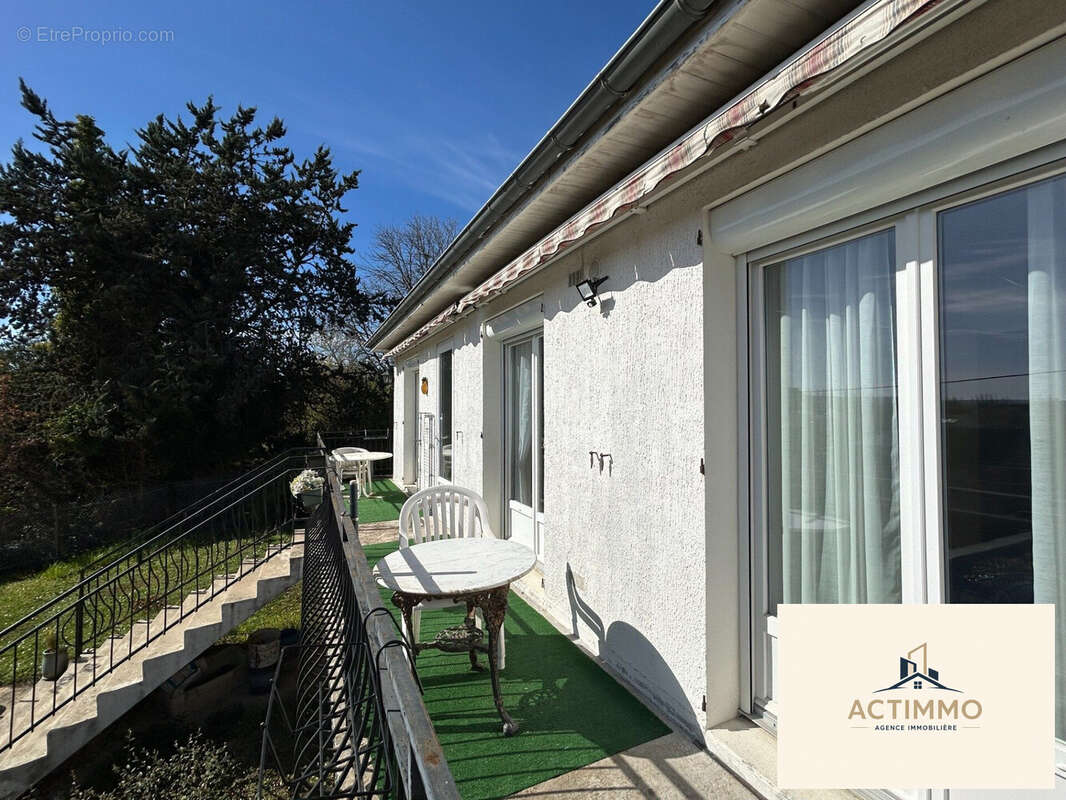 Maison 70 m² à Joigny  - photo 7