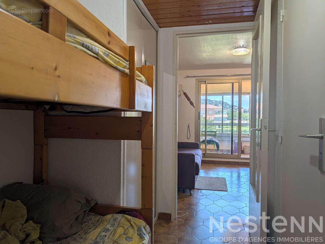 Appartement à LA LONDE-LES-MAURES