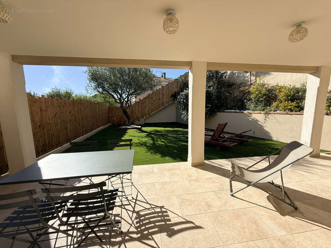 Maison à LES ISSAMBRES