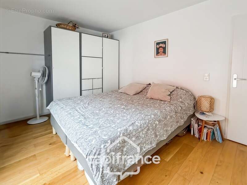 Appartement à VAIRES-SUR-MARNE