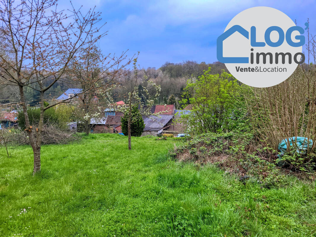 Terrain à DOMART-EN-PONTHIEU