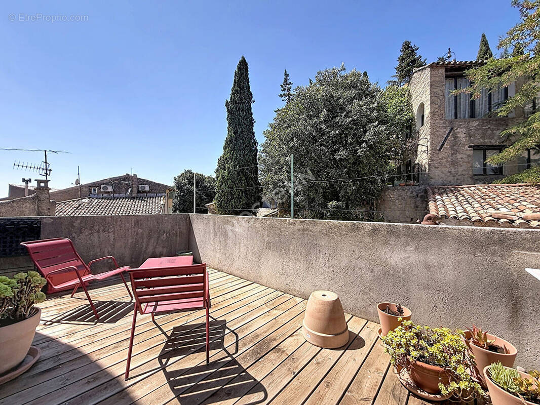 Maison à CADENET