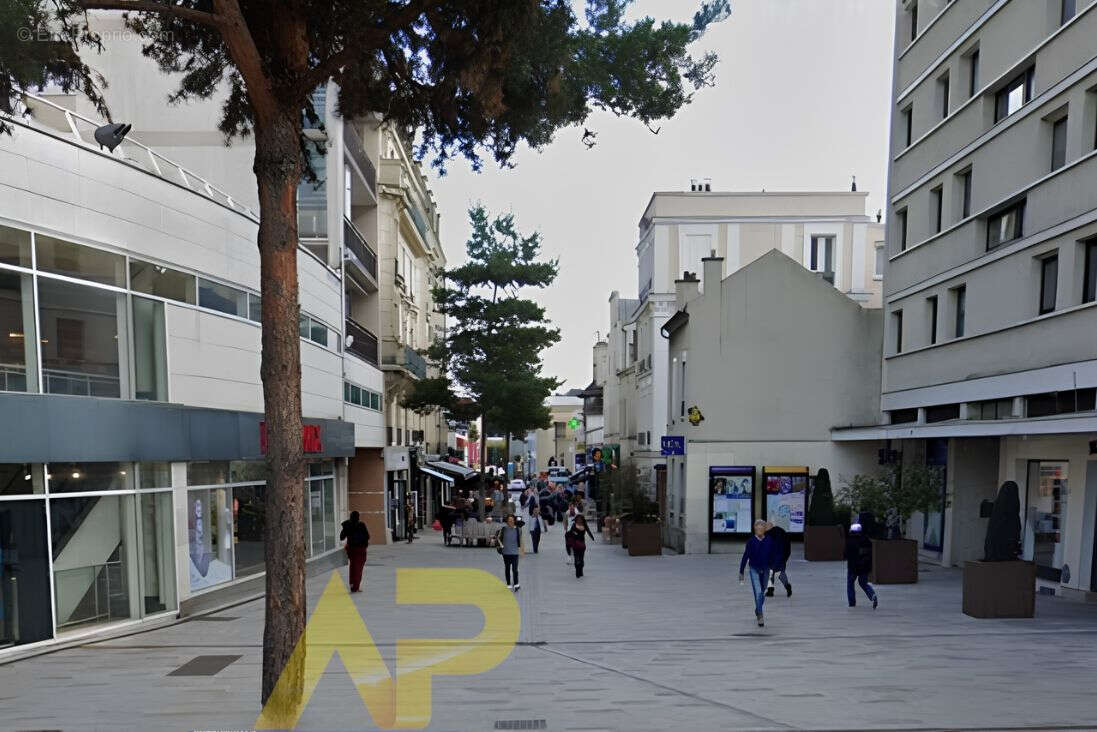 Appartement à BOURG-LA-REINE