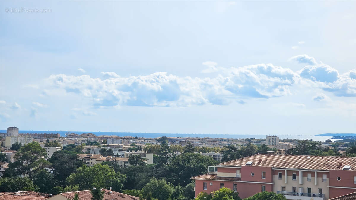 Appartement à FREJUS