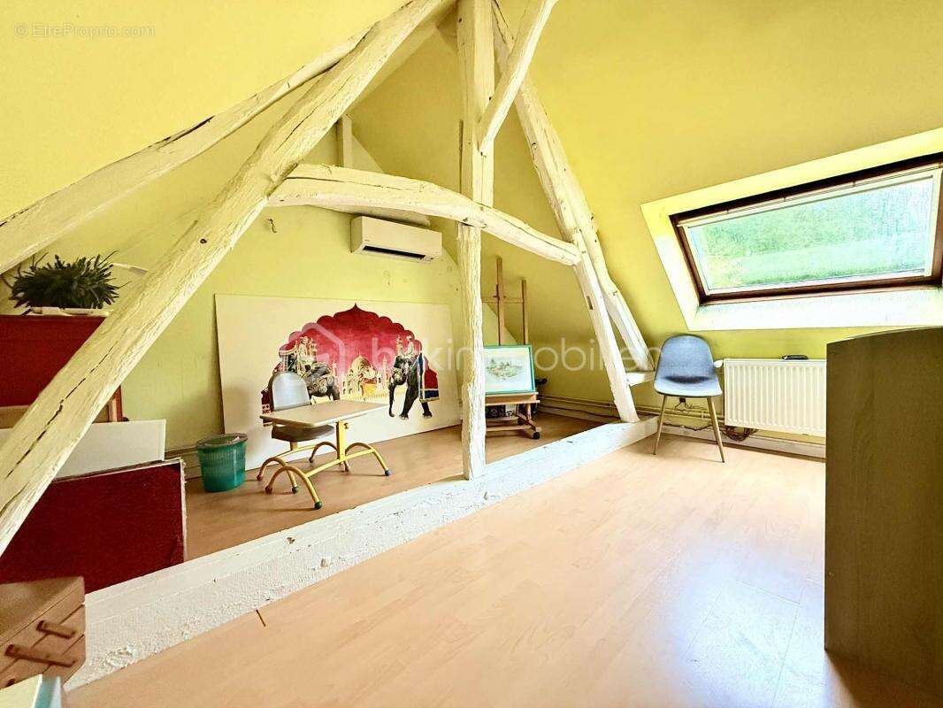 Maison à BERNEUIL-EN-BRAY