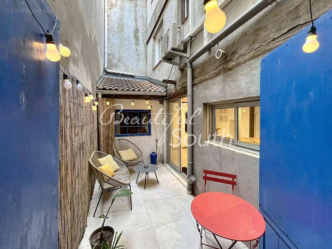 Élégante maison de village rénovée avec cour privée, Claira - photo 6