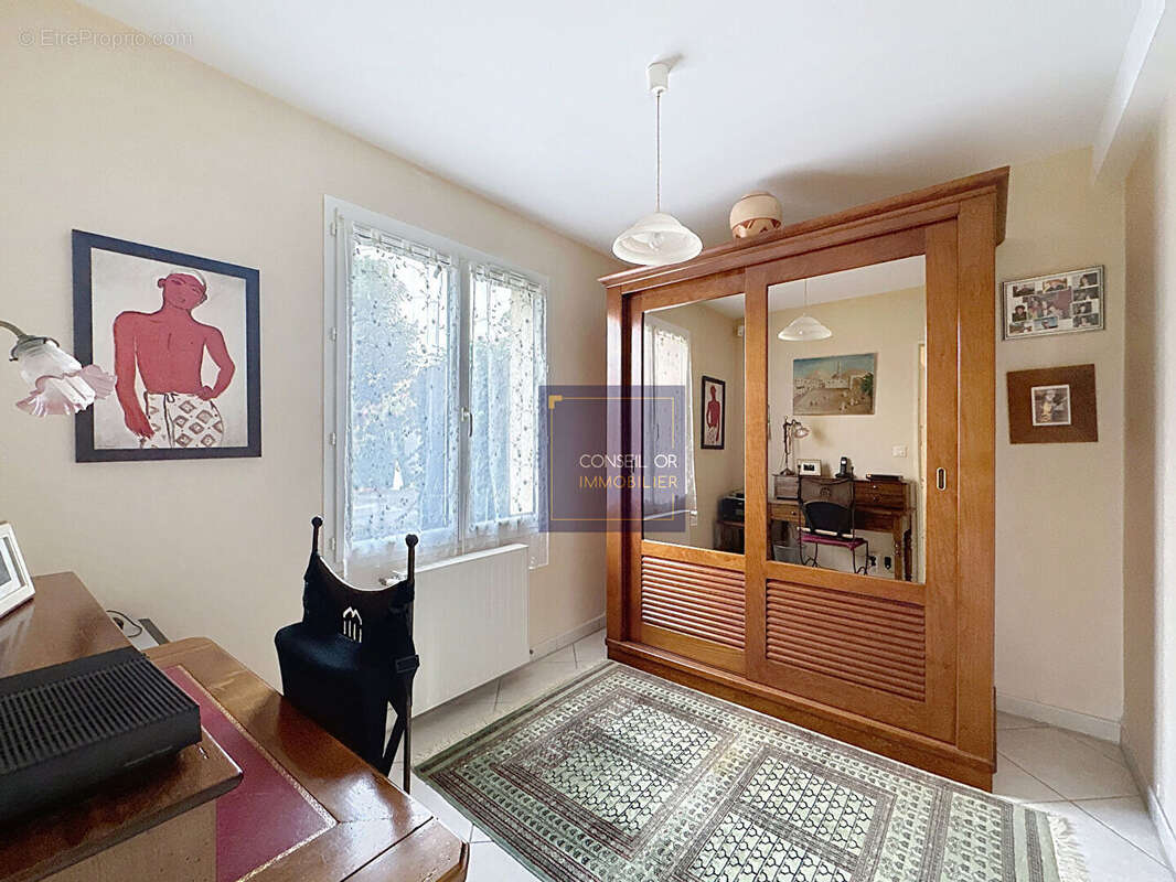 Maison à SAINTE-FOY-LES-LYON