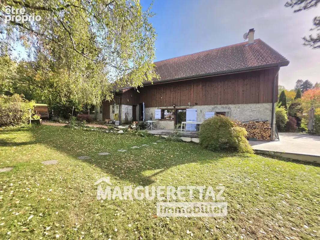 Corps de ferme individuel 134 m² - terrain 1407 m² - photo 2