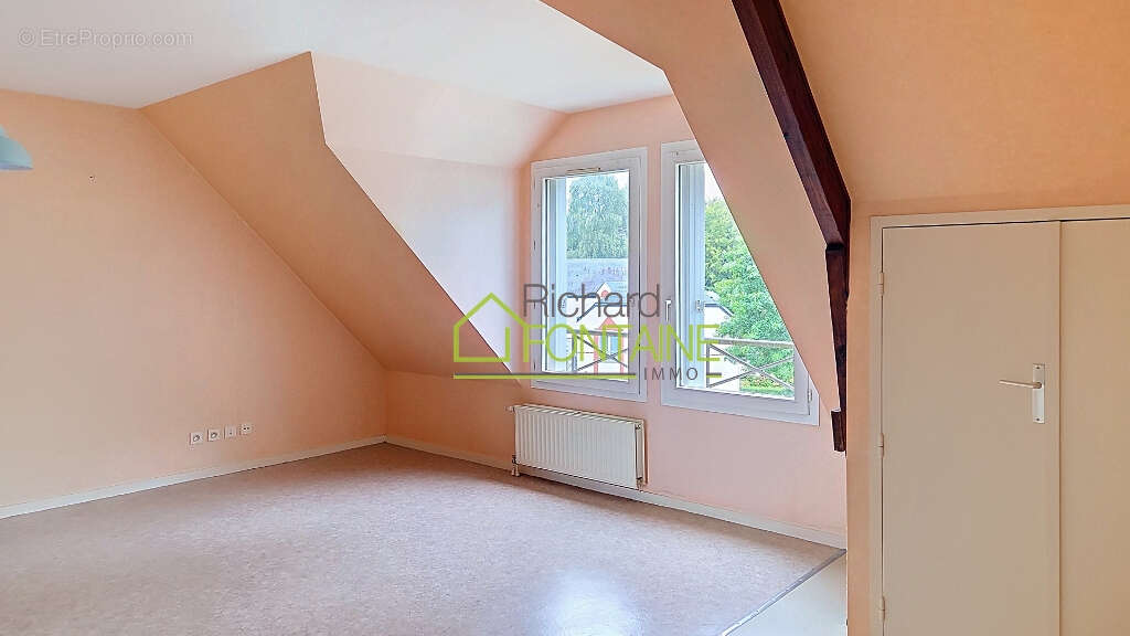 Appartement à THORIGNE-FOUILLARD