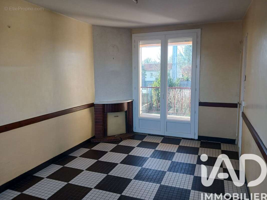 Photo 4 - Maison à USSON-DU-POITOU