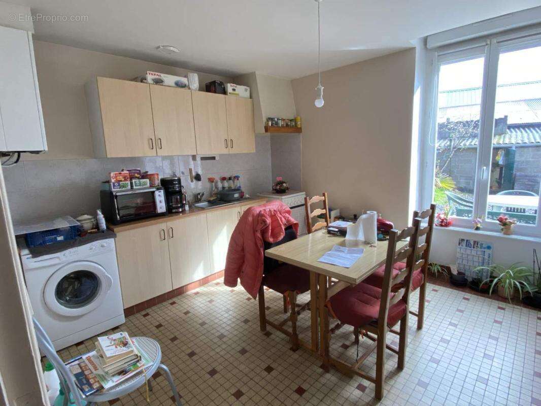 Appartement à FOUGERES