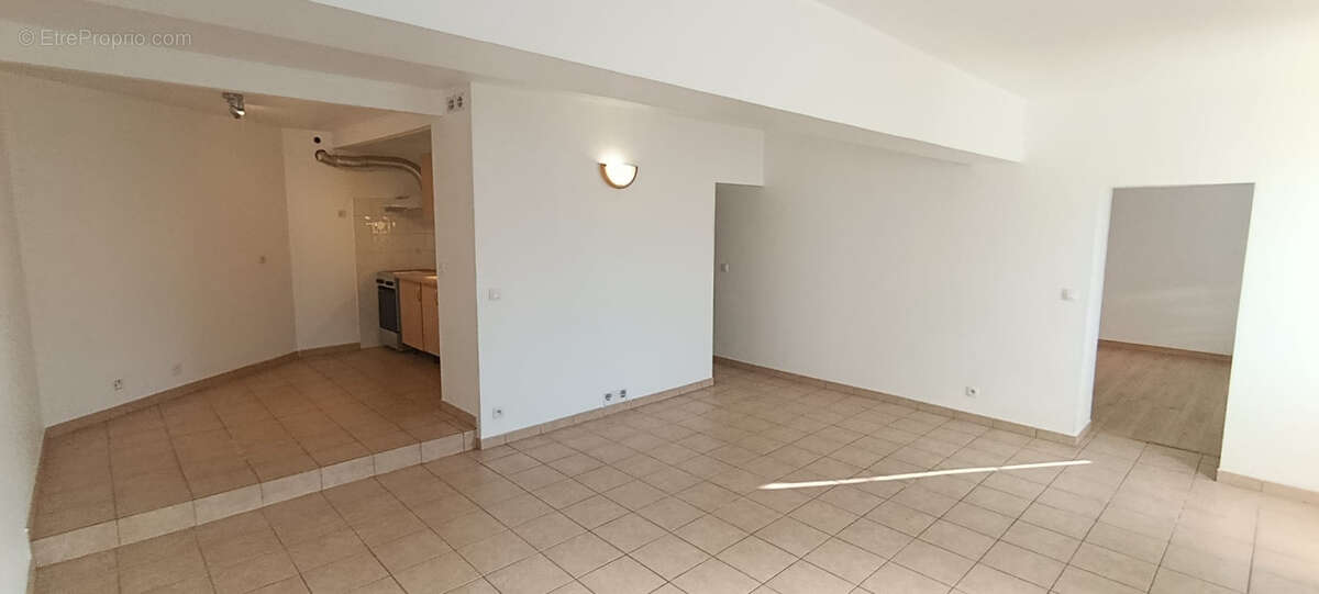 Appartement à VILLATE