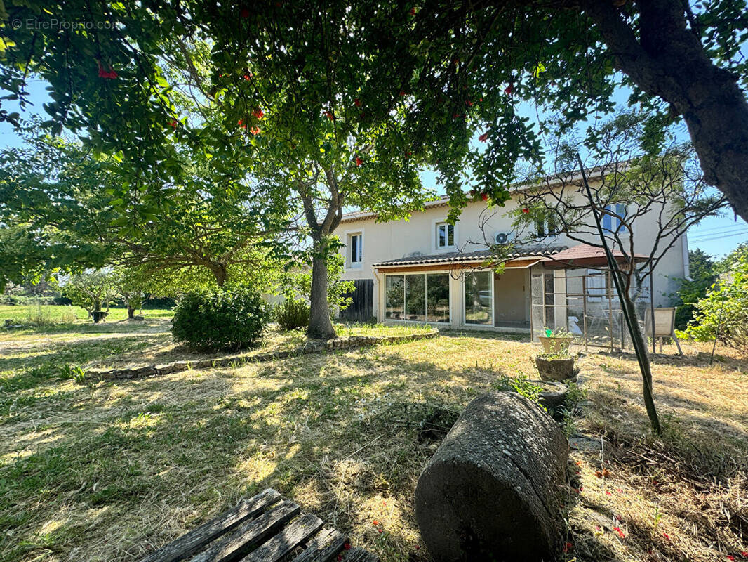 Maison à VELLERON