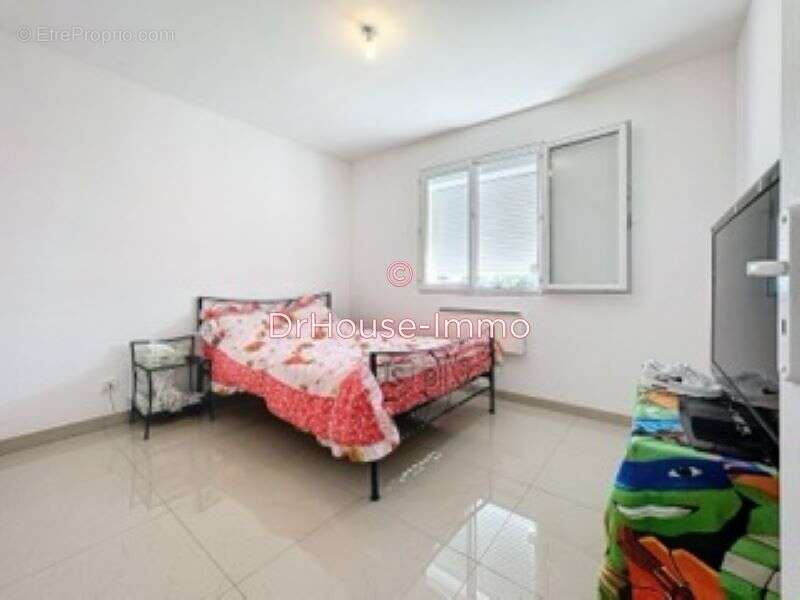 Maison 95 m² à Les Leves-Et-Thoumeyragues  - photo 14