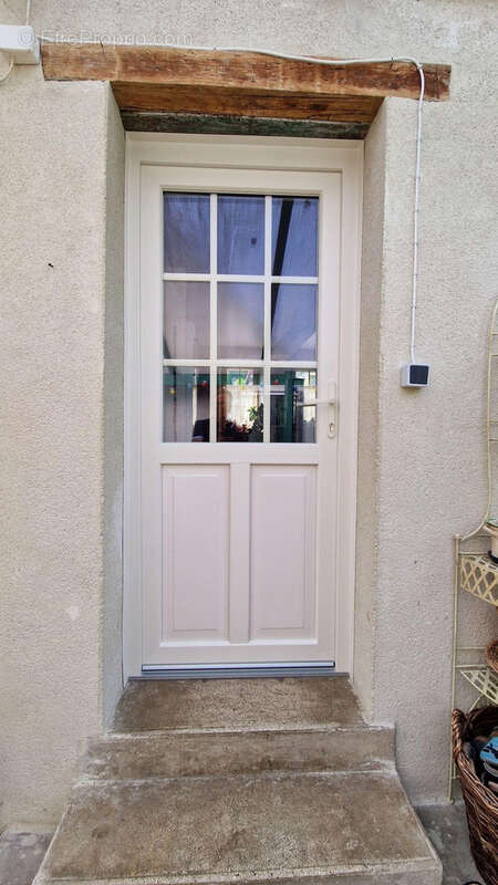 Allons découvrir l&#039;intérieur de la maison - Maison à VESLUD