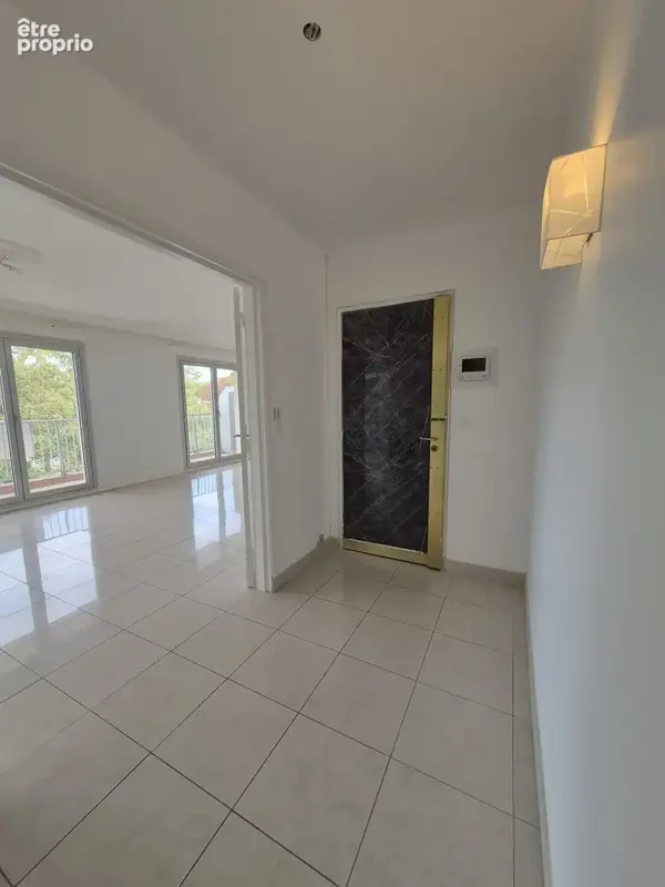 Appartement 5 pièces 103 m² à vendre à Reims (51100) - photo 3
