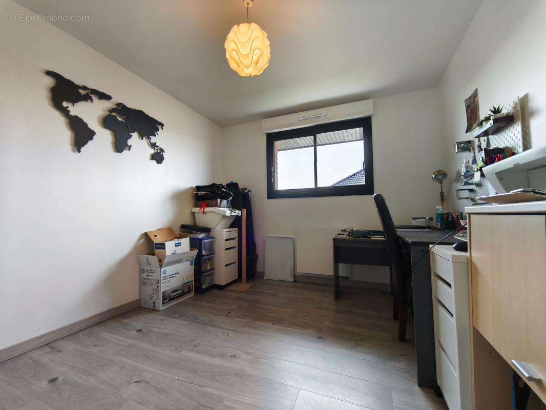 Maison à GONDECOURT