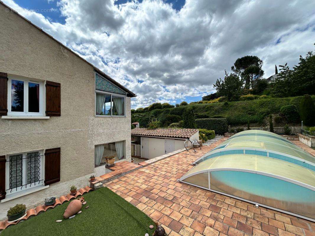 Maison à VAISON-LA-ROMAINE