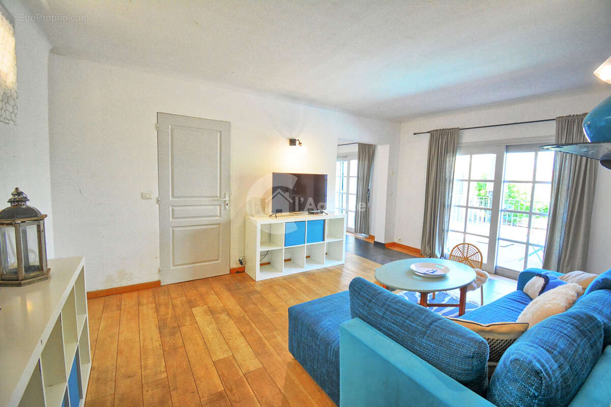 Coup de cœur à Montauroux : Superbe bas de maison de 93 m2 avec piscine privative et dépendance - photo 5