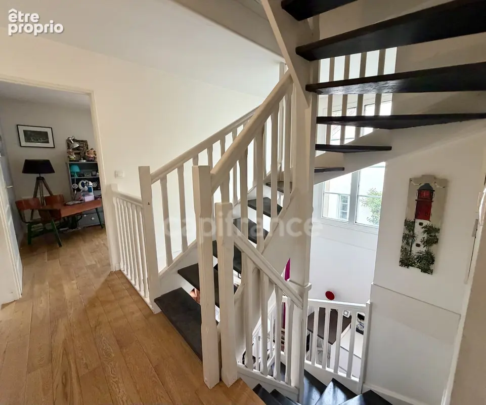 Maison familiale de 164 m² - 4 chambres - Port Cergy - photo 15