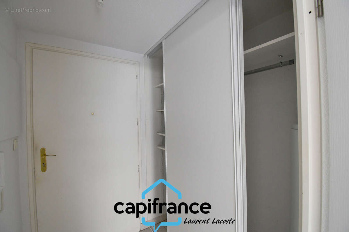 Appartement à vendre 1 pièces L'ISLE JOURDAIN (32) - residence sécurisée parking privatif - photo 8