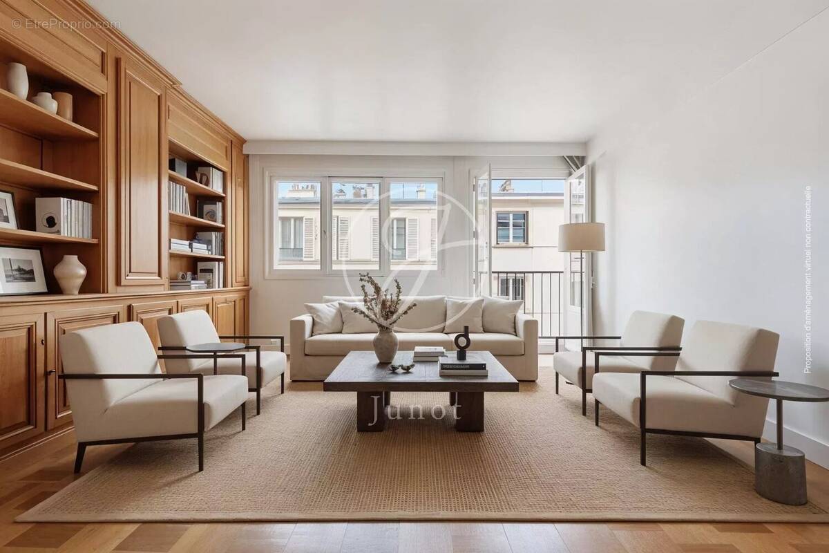 Appartement à PARIS-16E