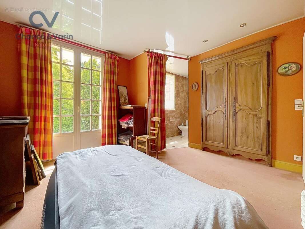 Maison 175 m² à Saint-Desir  - photo 8