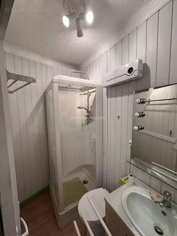 Appartement à SAINT-ANDRE-LES-ALPES