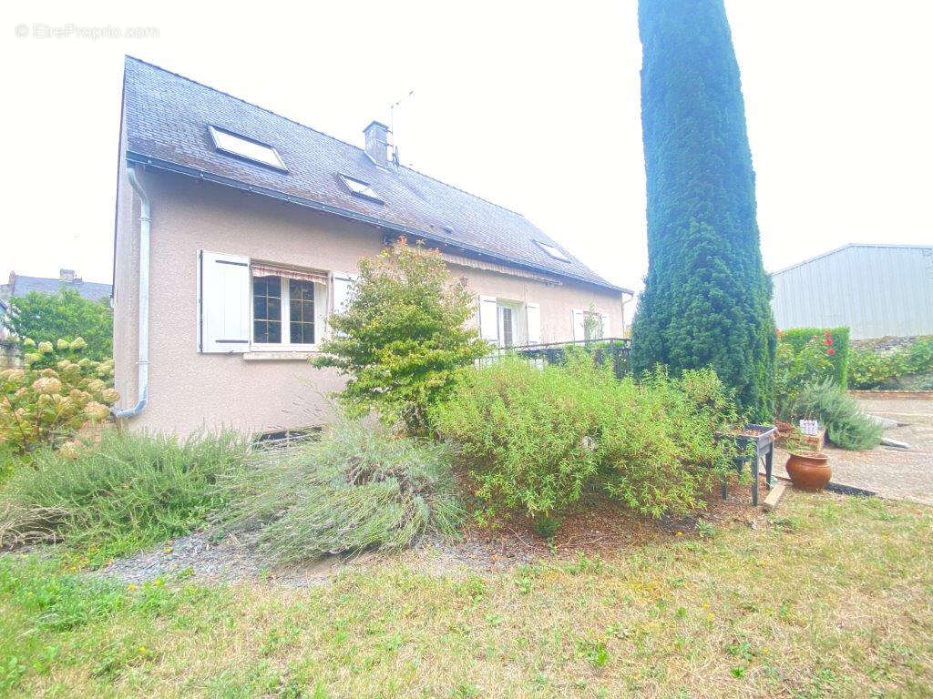 Maison à VARRAINS