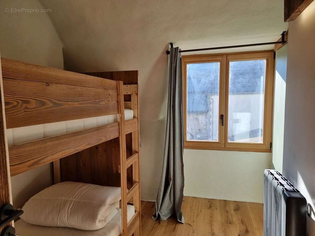 Appartement à LE MONETIER-LES-BAINS