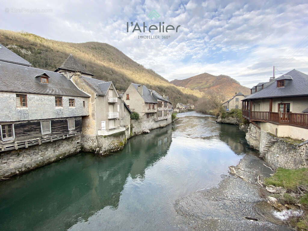 Maison à SARRANCOLIN
