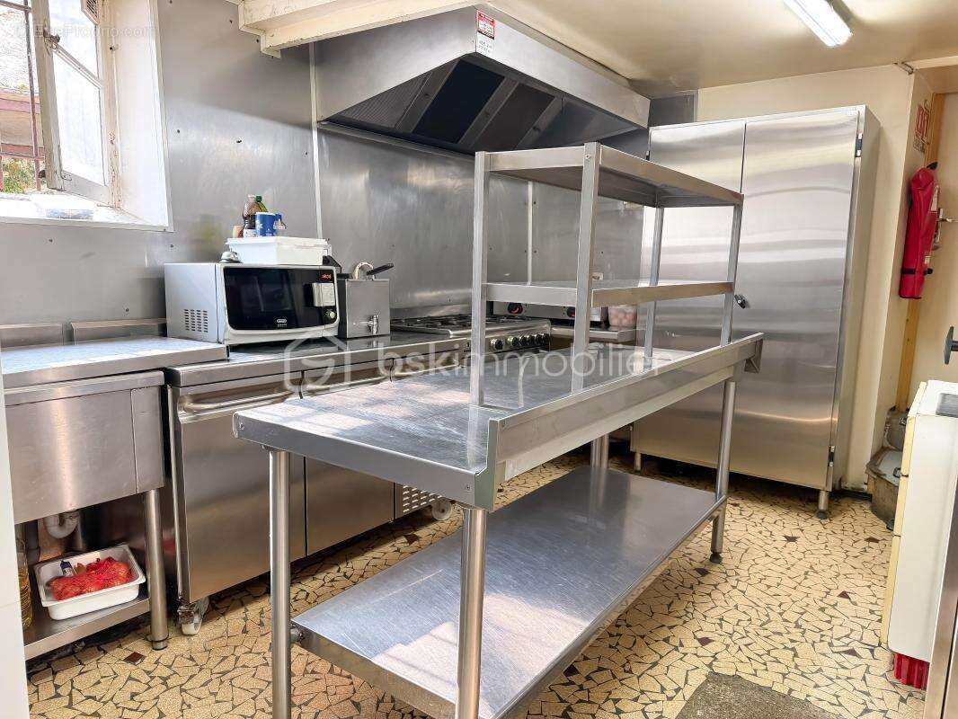 Commerce à PRESLES-EN-BRIE