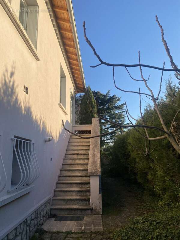 Maison à ROMANS-SUR-ISERE