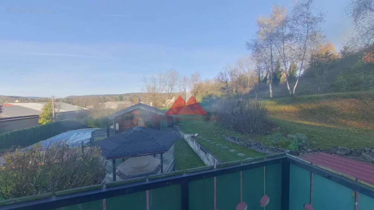 Maison à CLAIRVAUX-LES-LACS